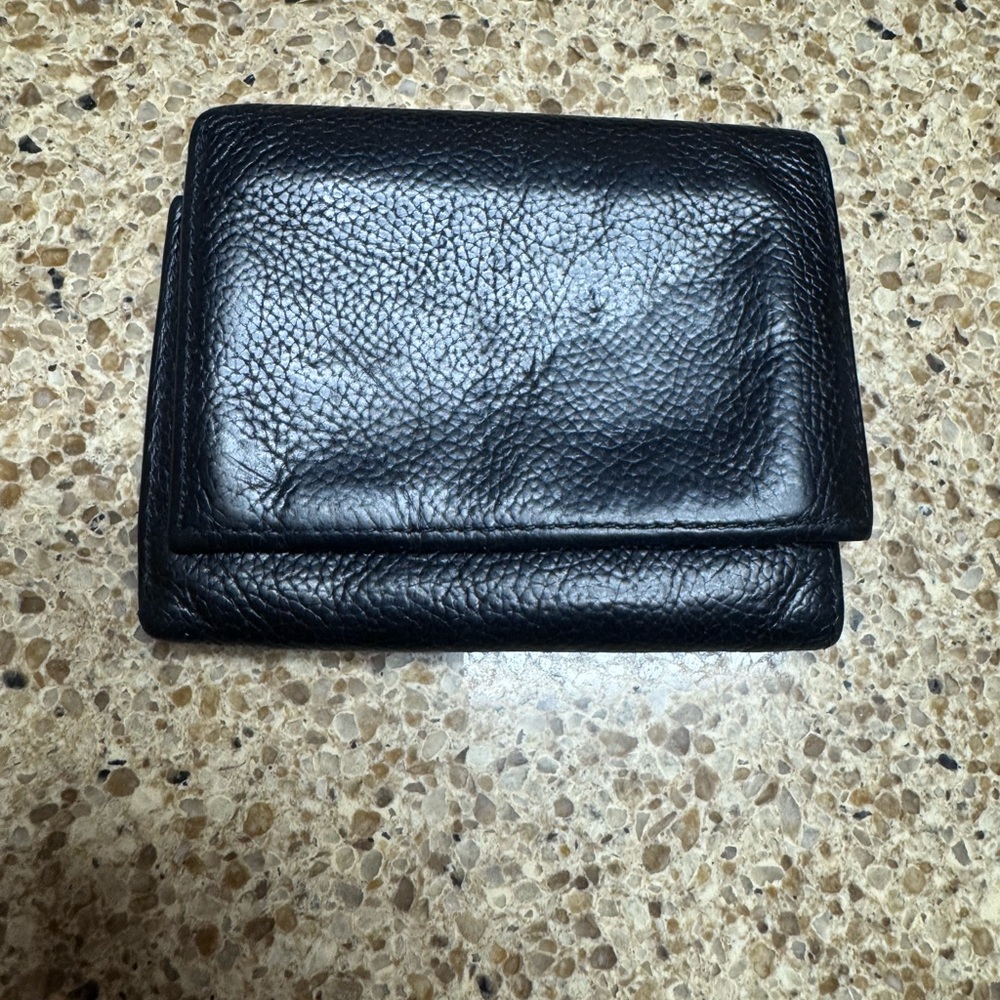 Nautica Men’s Black Leather Card Holder Wallet